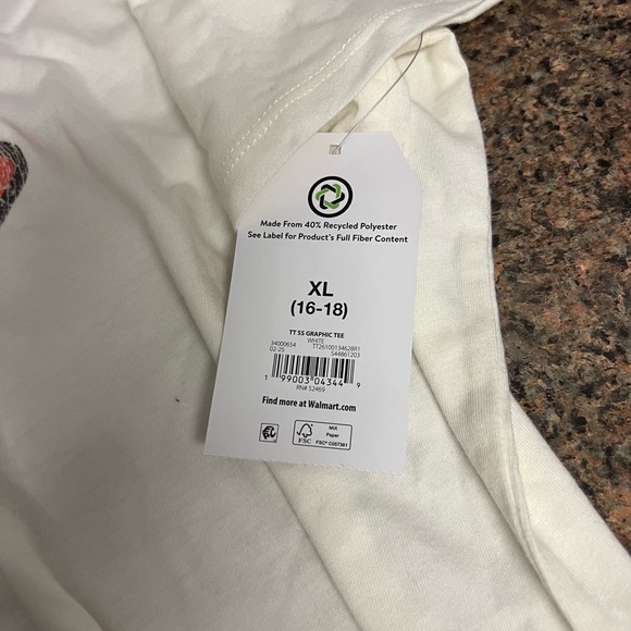 Time and Tru White Rolling Stones Graphic Tee - Picture 3 of 9